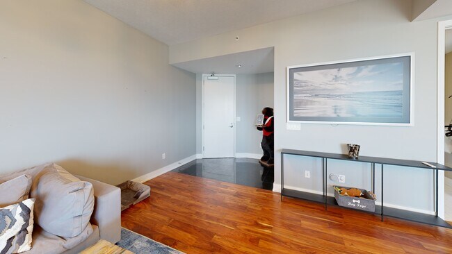 River House At Bridgewater Place Condominiums unit 2205, Grand Rapids, MI 49504 - photo 2