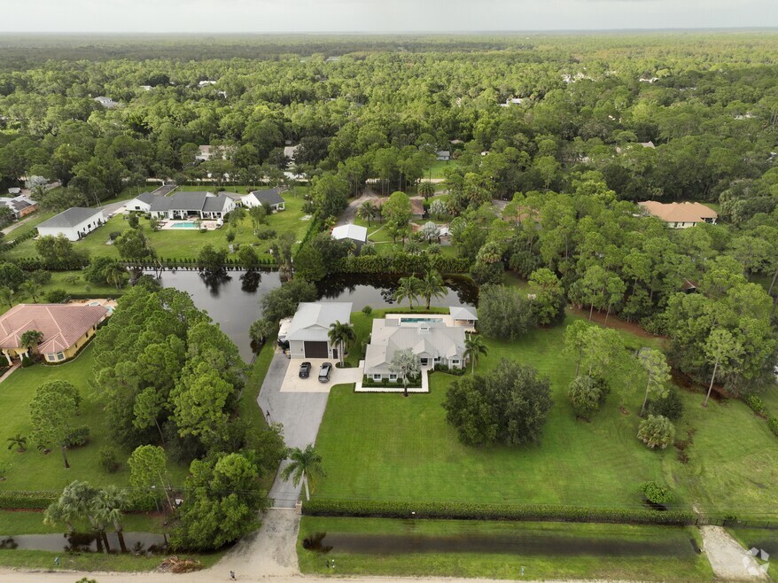 12275 185th St N, Jupiter, FL 33478 - photo 2