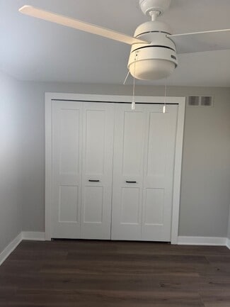 14826 La Grande Plaza Unit Warren Condo, Warren, MI 48088