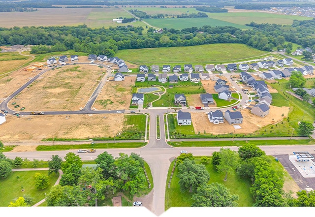 HB Amenities Title 7.25.jpg