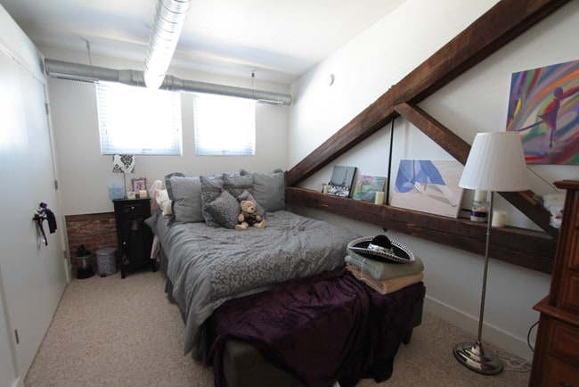1BR Loft floor plan
