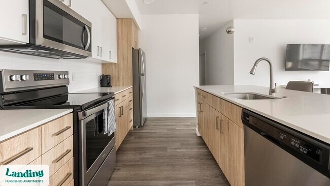 1055 N Anchor Way unit 234, Portland, OR 97217 - photo 5