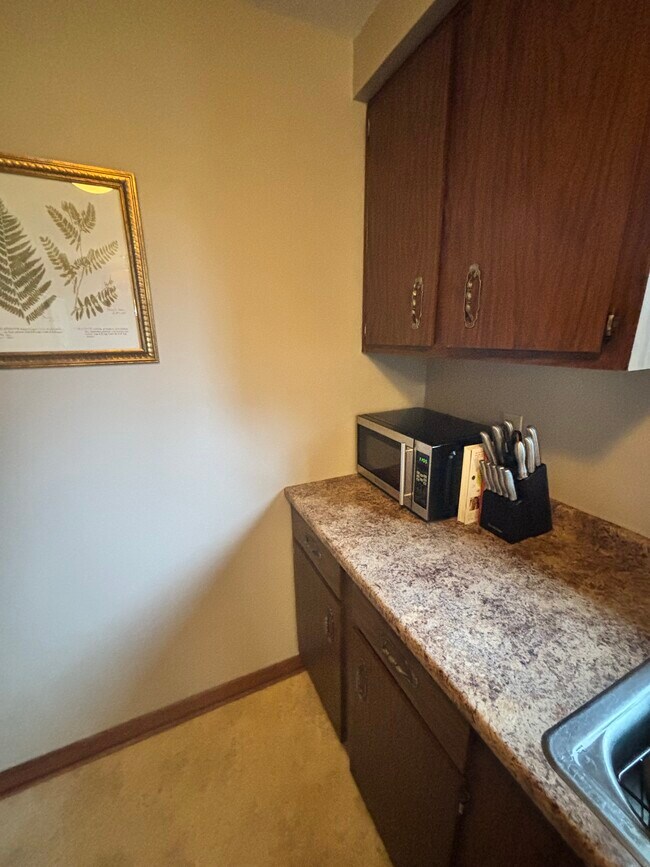 169 Jefferson Ave unit 2, North Tonawanda, NY 14120 - photo 7