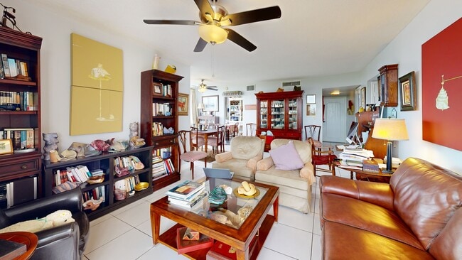 Andor Plaza Condominium unit 8G, North Miami Beach, FL 33162 - photo 2