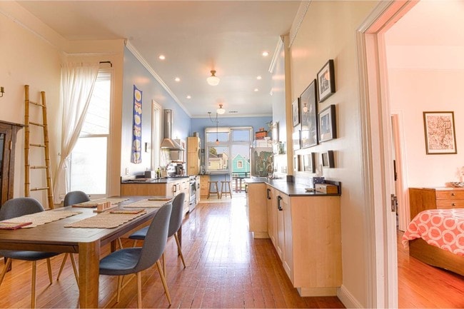 1135 Treat Ave unit upstairs, San Francisco, CA 94110 - photo 3