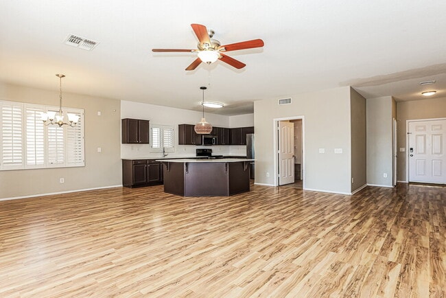 11231 E Covina Cir, Mesa, AZ 85207 - photo 4