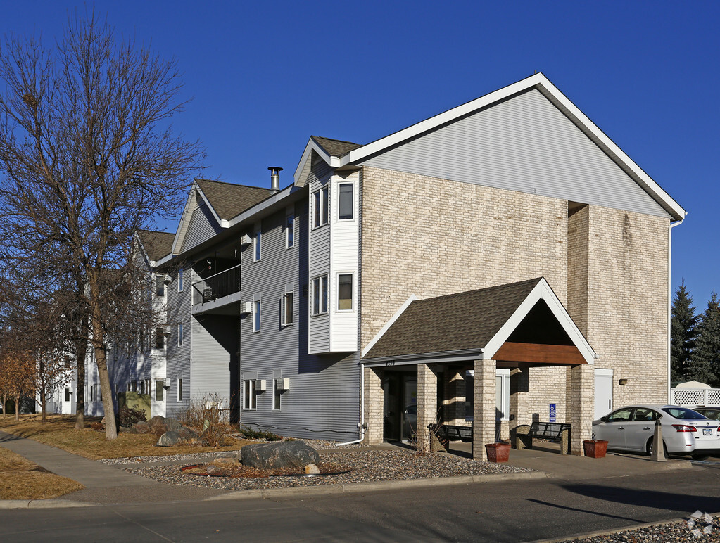 Lynn Court 4350 124th St W Savage MN Homes com Lynn Court 4350 124th St W Savage MN Homes com