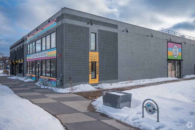 Moon Palace Books with a broad collection and warm vibe, plus a compact cafe with takeout.