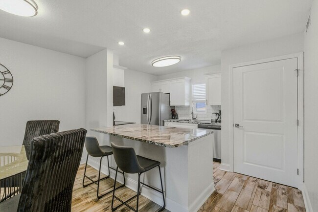 3911 W Cleveland St unit ID1371162P, Tampa, FL 33609 - photo 5