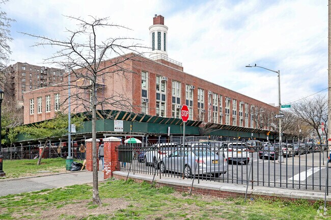 Ps 114 Luis Llorens Torres School is a public school located in the Morris Heights community,