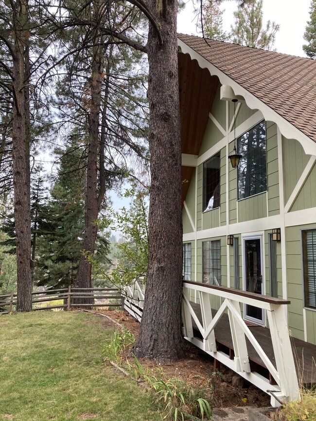 18710 Choctaw Rd, Bend, OR 97702 - photo 3