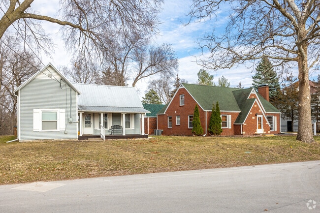 Historic homes in Polk City’s center are showcasing early 1900s charm along tree-lined streets.