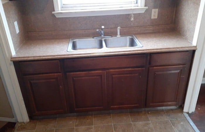 11917 Laing St, Detroit, MI 48224 - photo 1