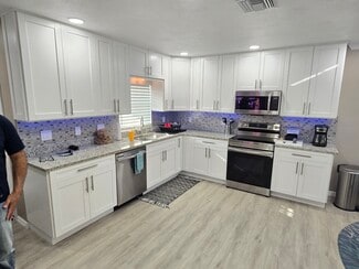 1250 S Pinellas Ave Unit Green Dolphin Unit 814, Tarpon Springs, FL 34689