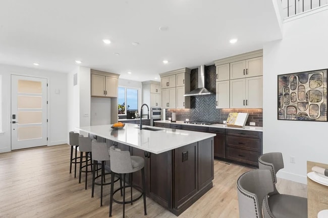 11221 Vibrato Ln, Lone Tree, CO 80134 - photo 3