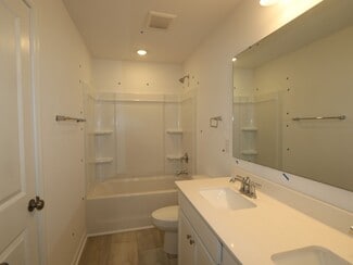 1301 Fremont Dr, Wingate, NC 28174