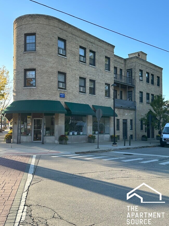 725 St Johns Ave unit 13, Highland Park, IL 60035 - photo 5