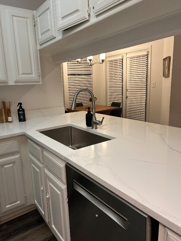 Benchmark unit A313, Austin, TX 78705 - photo 5