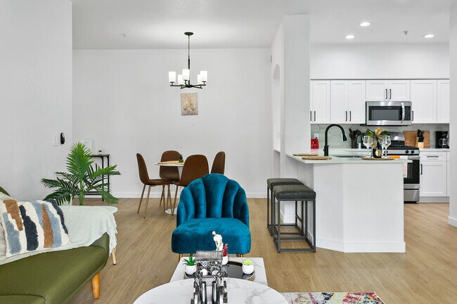 9450 W Cabela Dr unit ID1014308P, Glendale, AZ 85305 - photo 6