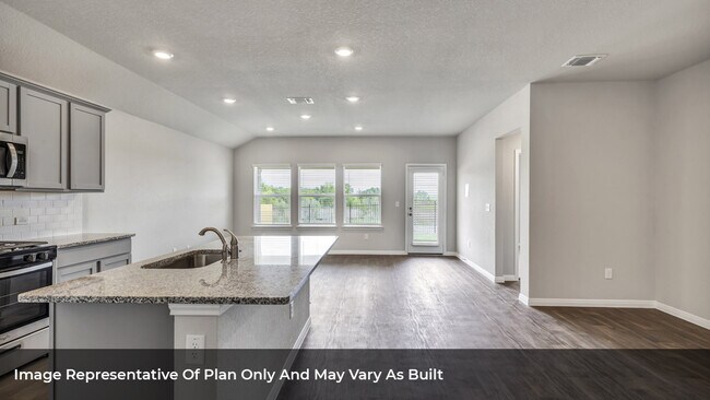 193 Balmorhea St, Kyle, TX 78640 - photo 7