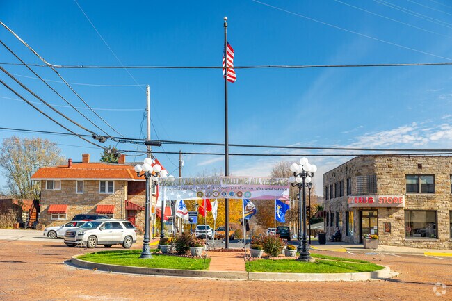 Perryopolis Borough welcomes all veterans in Perry Township.