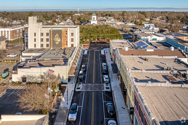 Abbeville’s historic downtown centers around the Vermilion Parish Courthouse.