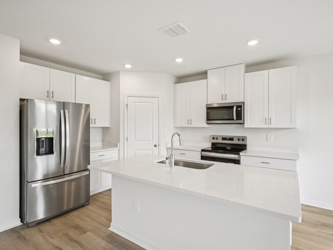 260 Lazy Shore Dr, Nokomis, FL 34275 - photo 2