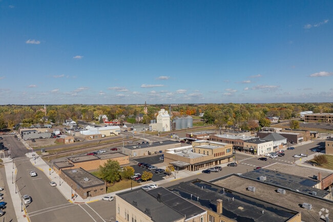 The motto for Glencoe is 