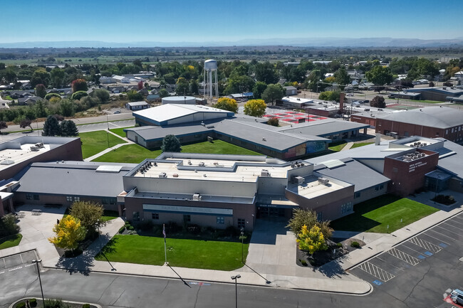 002_ParmaHighSchool4