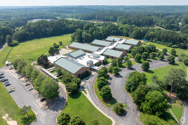 Shakerag Elementary School is a rich and diverse place for students to learn.