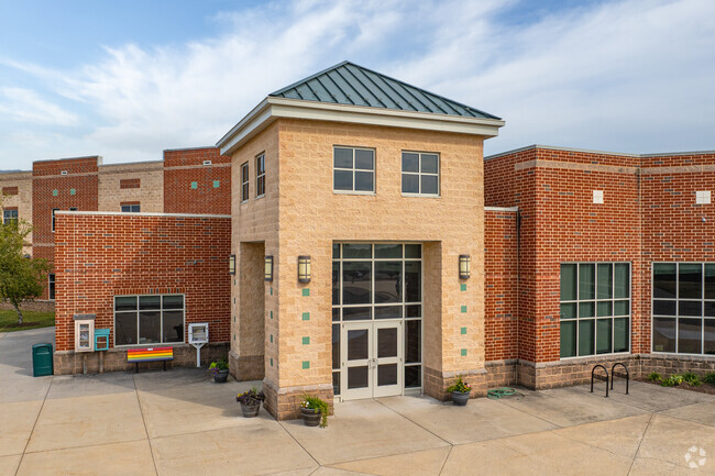 Smithland Elementary School boasts a 14 to 1 student-teacher ratio.