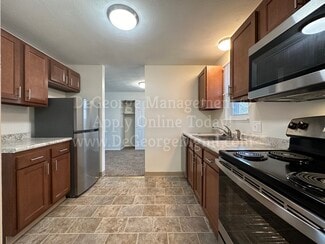 2900 Lyell Rd, Rochester, NY 14606