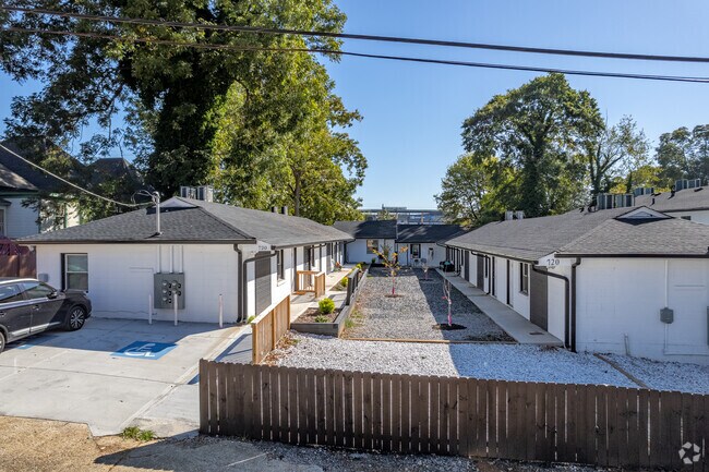 728 Formwalt St SW, Atlanta, GA 30315 - photo 7