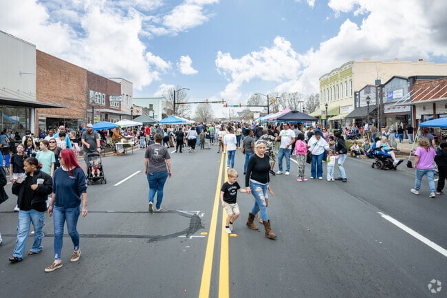 The Woodruff Spring Fling has many vendors and great entertainment options.