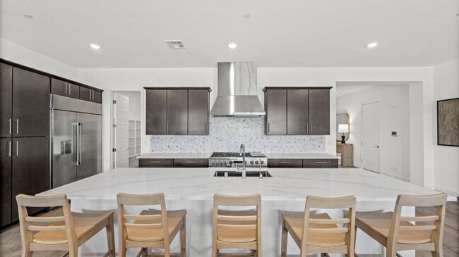 135 Chapman Bend Ave, Henderson, NV 89015 - photo 6