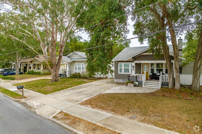 Old Bay District offers a variety of home styles to choose from.