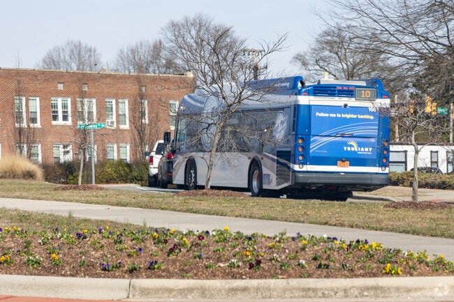 Oak View residents access the surrounding area via the High Point Transit System.