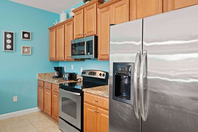 3059 Beach Palm Ave unit ID1038614P, Kissimmee, FL 34747 - photo 6