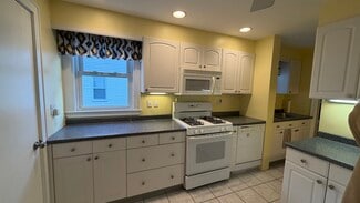 11 Pearl St Unit 1, Belmont, MA 02478