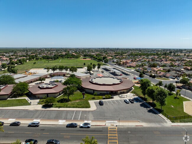 A view of Morningside Elementary as seen from above.