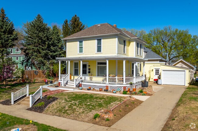 Bungalows and Queen Anne style homes can be found in Vermillion.