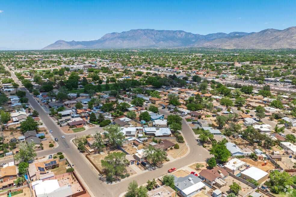 NH_IndianMoon_567120_P2_V1_AP_052225