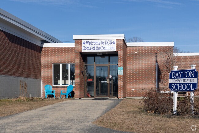 Dayton Consolidated School serves students in Kindergarten through 5th grade.