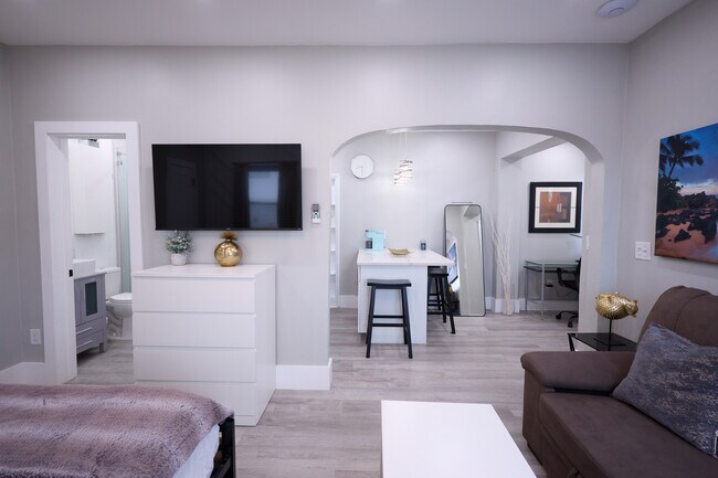 730 8th St unit 2, Miami Beach, FL 33139 - photo 6