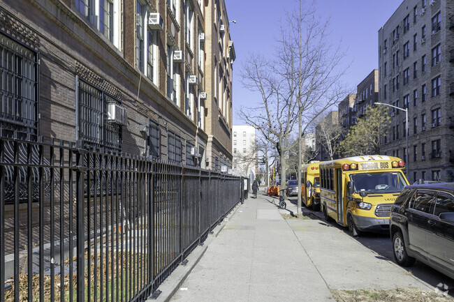 Ps 105 Senator Abraham Bernstein serves 692 students in Pre-K - 5.