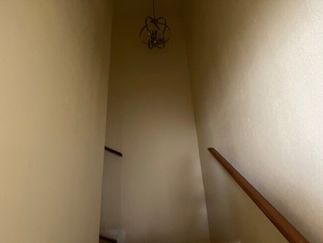 1814 E Iowa Rd, Edinburg, TX 78542 - photo 7