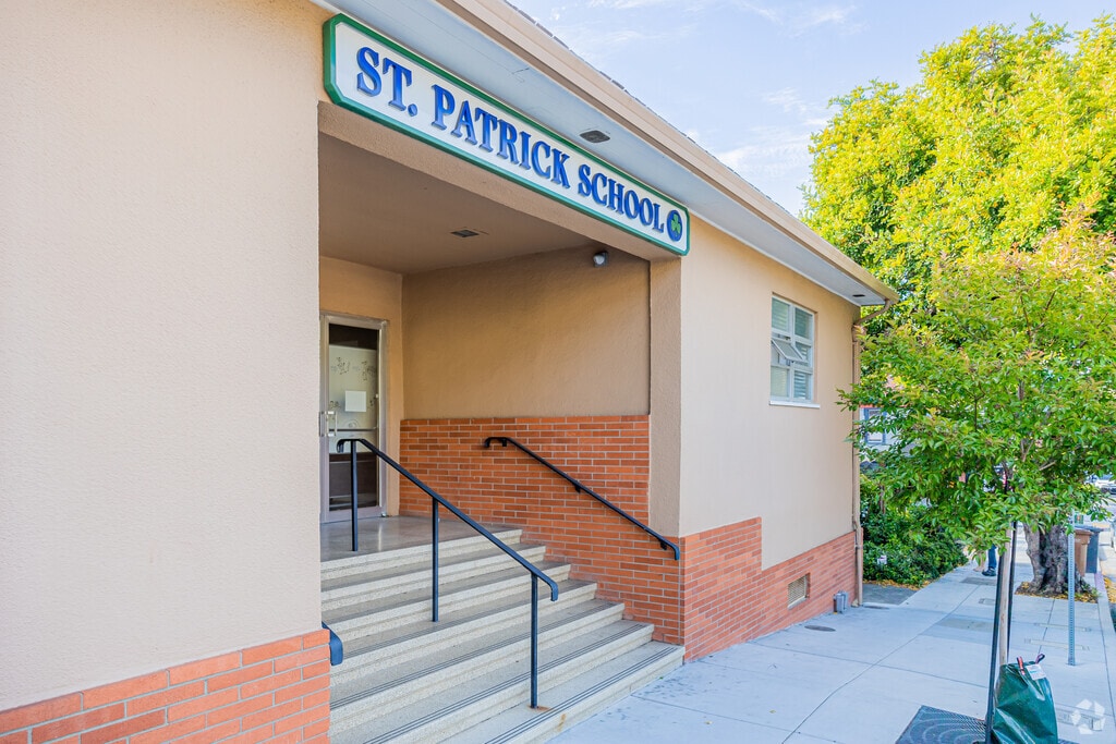 The front entrance to St. Peter School