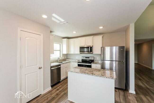 178 Drifter Dr, Newark, TX 76071 - photo 3