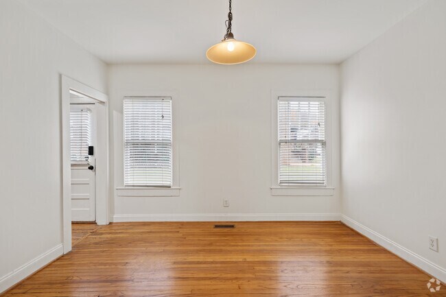 3BR, 2BA - 1,420SF - Dining Room