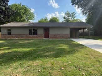 1002 Glencrest Ln, Longview, TX 75601